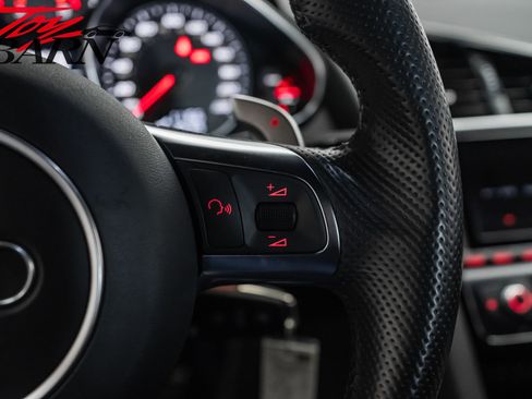 Used 2014 Audi R8 V8 image 33