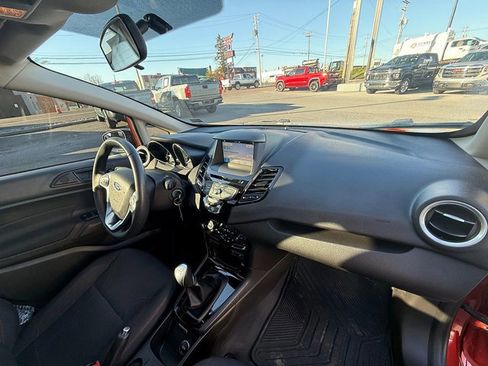 Used 2019 Ford Fiesta ST-Line w/ ST Line Cold Weather Package image 19