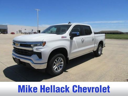New 2026 Chevrolet Silverado 1500 LT AWD/4WD image 3