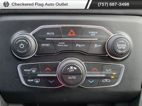 Used 2020 Dodge Charger GT w/ Performance Handling Group image 18