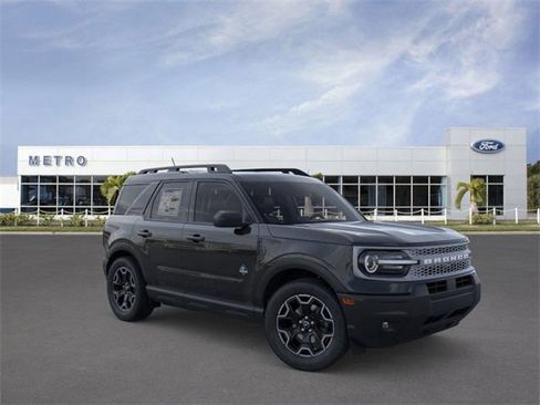 New 2025 Ford Bronco Sport Outer Banks image 7