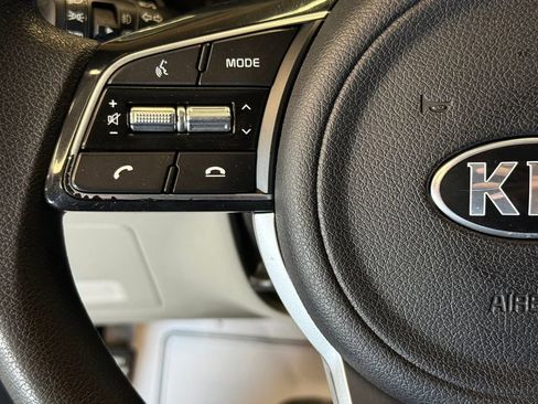 Used 2021 Kia Sportage LX AWD/4WD image 11