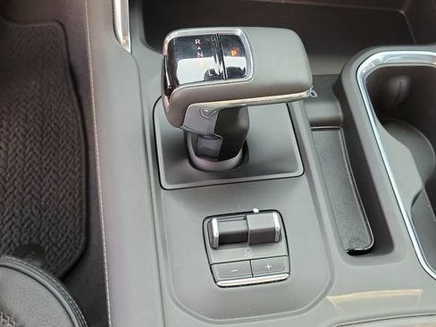 Used 2025 GMC Sierra 1500 Denali AWD/4WD image 28