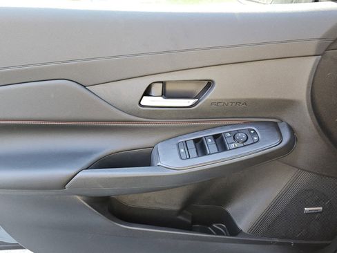 New 2026 Nissan Sentra SR FWD image 15