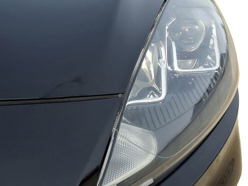 Used 2020 Ford Escape SE Sport image 10