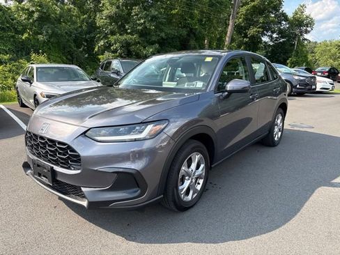 Certified 2024 Honda HR-V LX image 2