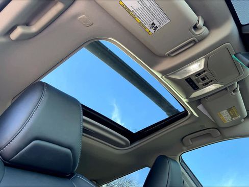 Used 2024 Toyota RAV4 XLE Premium image 13