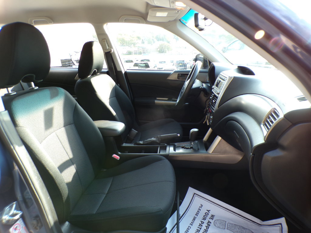 Used 2012 Subaru Forester 2.5X w/ Alloy Wheel Pkg AWD/4WD image 14