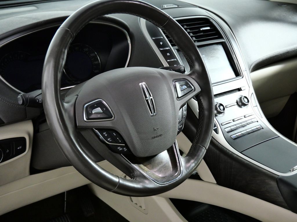 Used 2018 Lincoln MKX Reserve w/ Canadian Touring Package AWD/4WD image 19