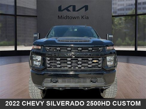 Used 2022 Chevrolet Silverado 2500 Custom w/ Custom Value Package image 8