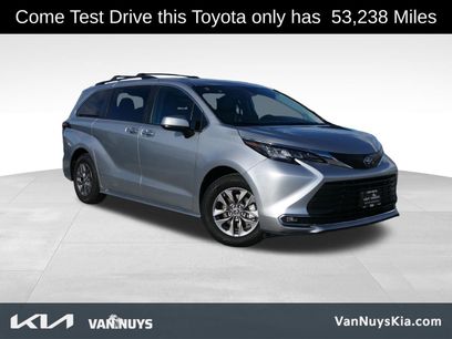 Used 2022 Toyota Sienna XLE