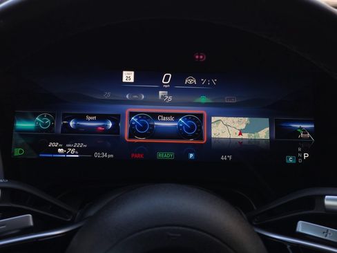 Used 2023 Mercedes-Benz EQS 450+ SUV image 35