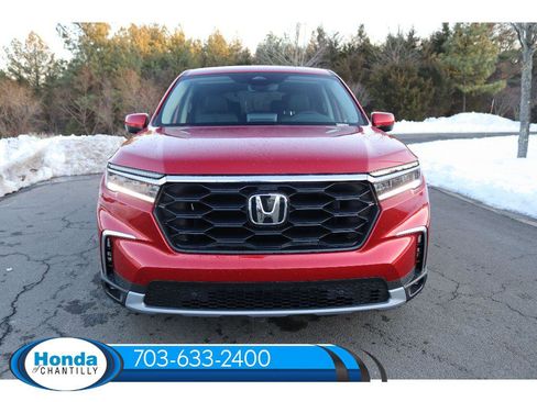 New 2025 Honda Pilot EX-L image 2