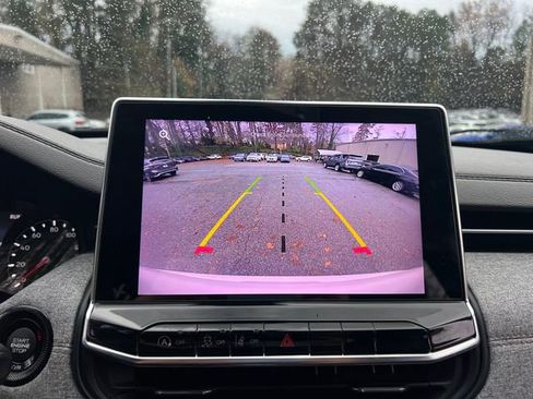 Used 2022 Jeep Compass Latitude w/ Sun and Sound Group image 25