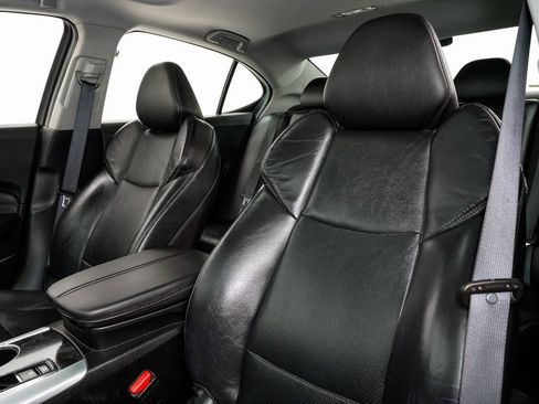 Used 2020 Acura TLX w/ Technology Package image 9