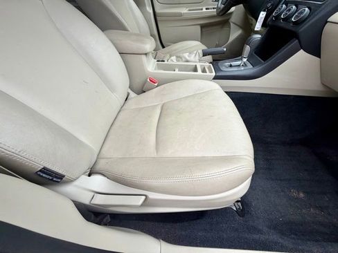 Used 2013 Subaru Crosstrek 2.0i Limited w/ Popular Pkg 2 image 17