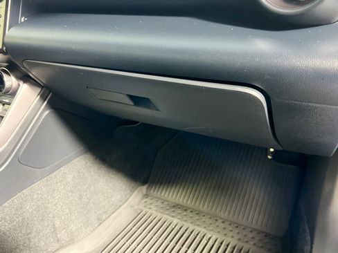 Used 2022 Toyota GR86 Premium image 34