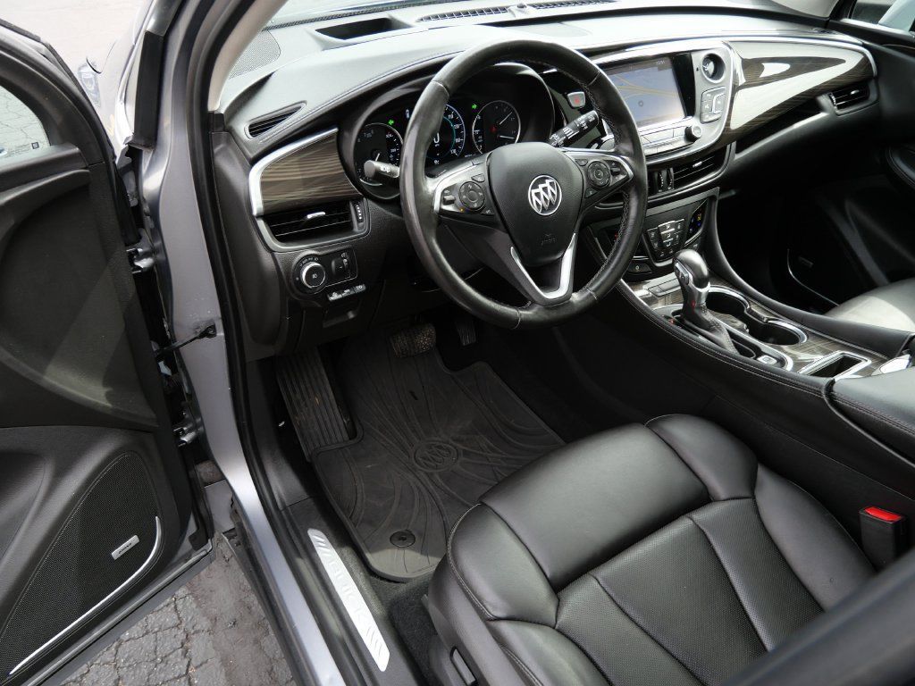 Used 2020 Buick Envision Premium w/ Driver Confidence Package AWD/4WD image 14