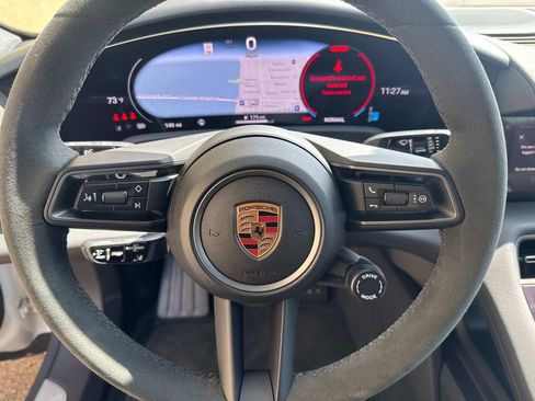 New 2025 Porsche Taycan 4S image 22