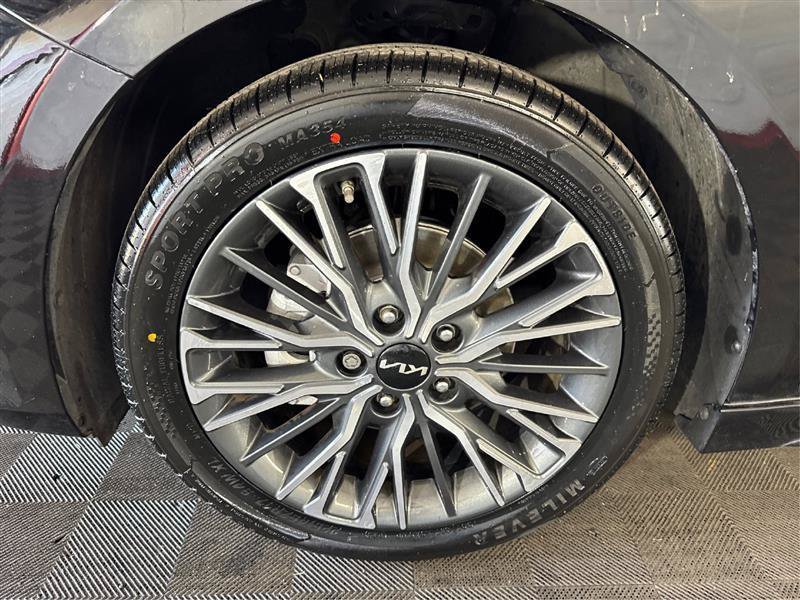 Used 2022 Kia Forte GT-Line FWD image 31
