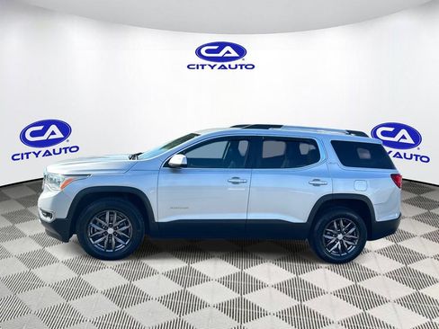 Used 2017 GMC Acadia SLT FWD image 8