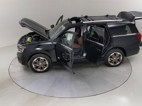 New 2025 Ford Expedition King Ranch image 58