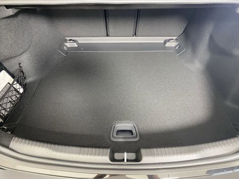 New 2025 Mercedes-Benz C 300 4MATIC Sedan image 30