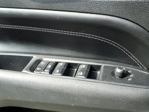 Used 2022 Jeep Compass High Altitude AWD/4WD image 19