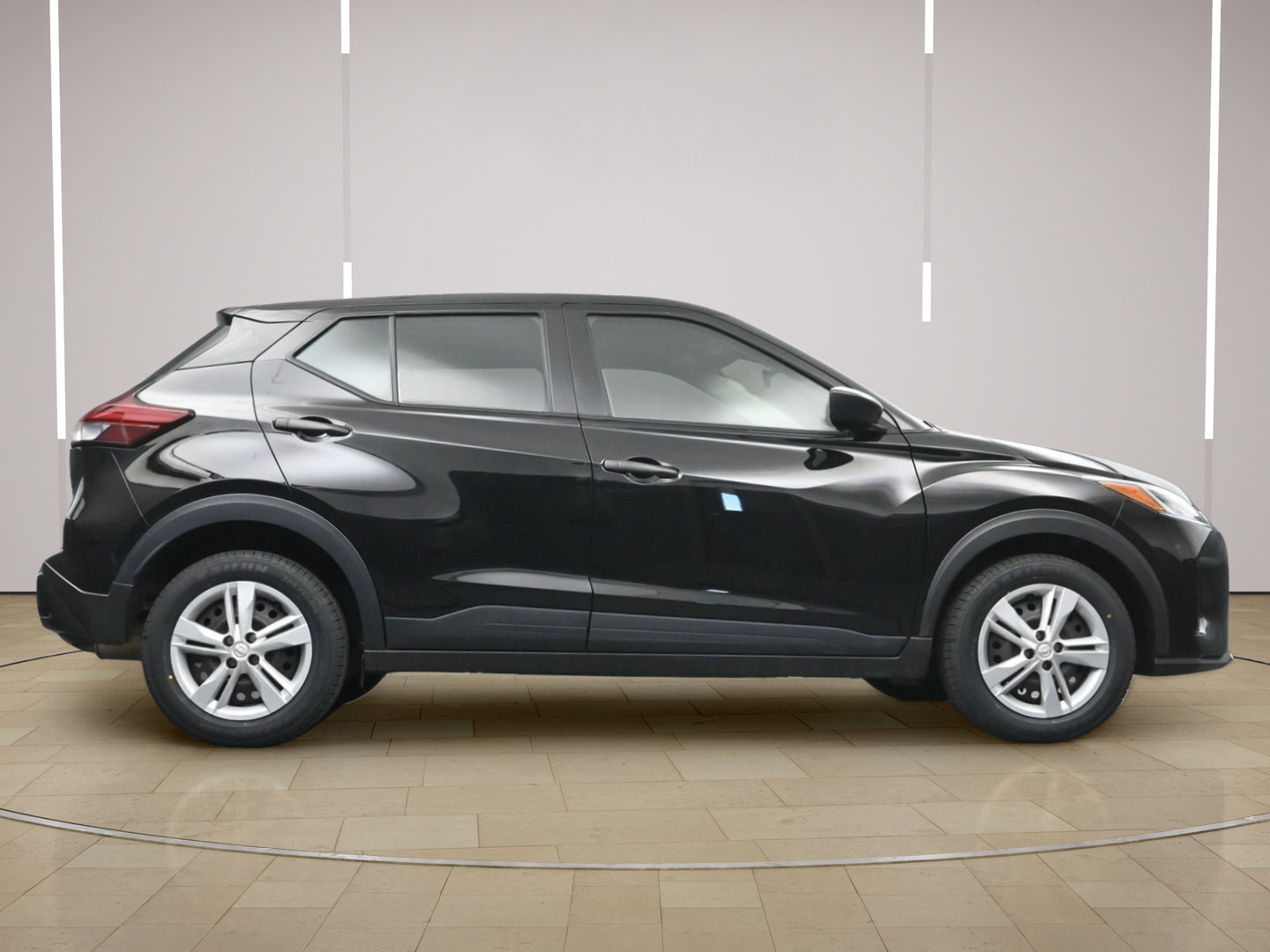 Certified 2025 Nissan Kicks Play S FWD image 22