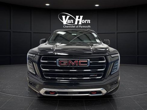 Used 2025 GMC Yukon XL AT4 w/ LPO, Floor Liner Package image 11