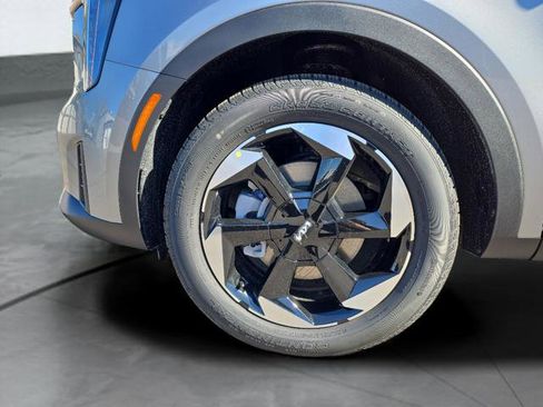New 2026 Kia Sorento EX image 16