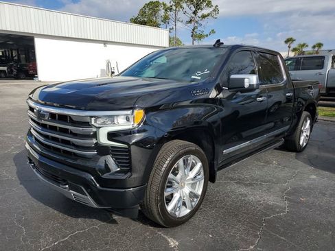 Used 2023 Chevrolet Silverado 1500 High Country image 2