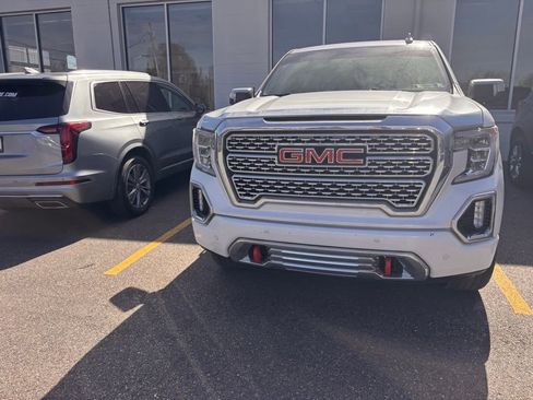 Used 2021 GMC Sierra 1500 Denali image 2