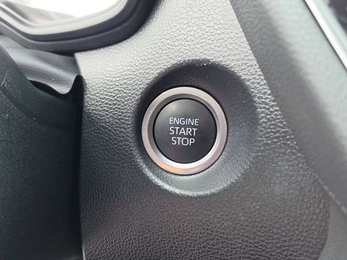 Used 2023 Toyota Corolla Cross LE FWD image 39