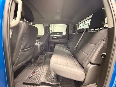 Used 2024 Chevrolet Silverado 1500 RST w/ Z71 Off-Road Package AWD/4WD image 23