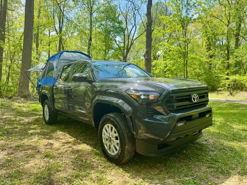 New 2026 Toyota Tacoma SR5 AWD/4WD image 12