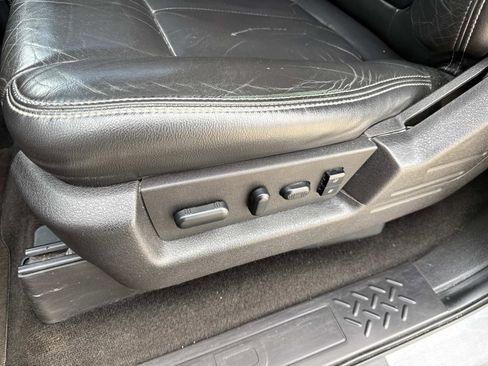 Used 2013 Ford F150 Lariat w/ Mid Equipment Group image 25