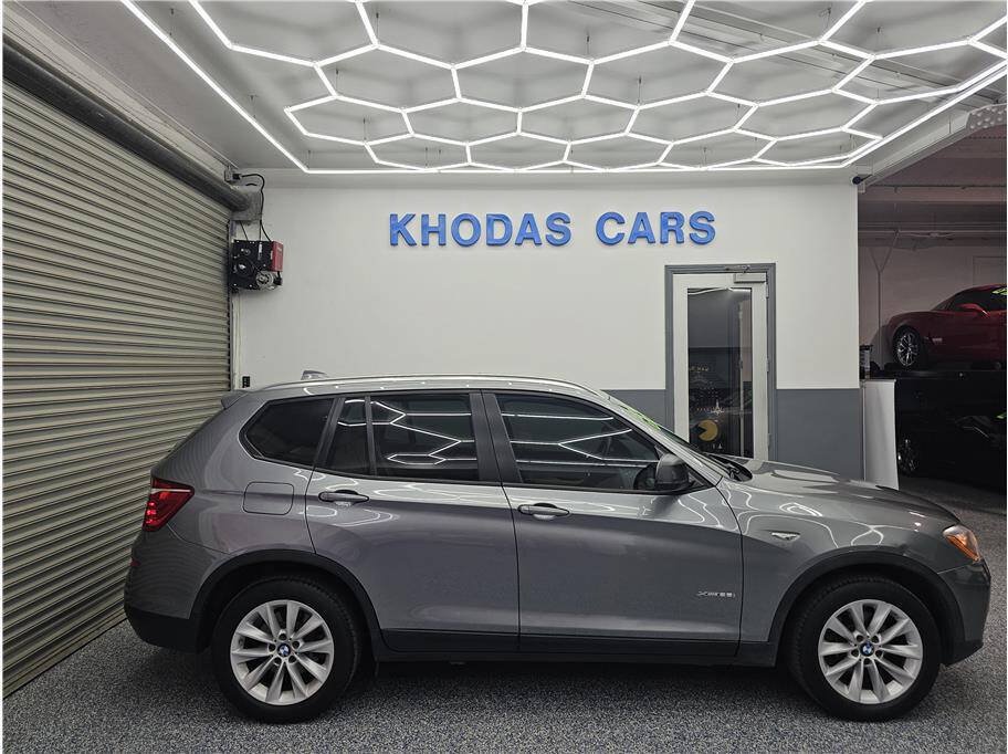 Used 2016 BMW X3 xDrive28i AWD/4WD image 5