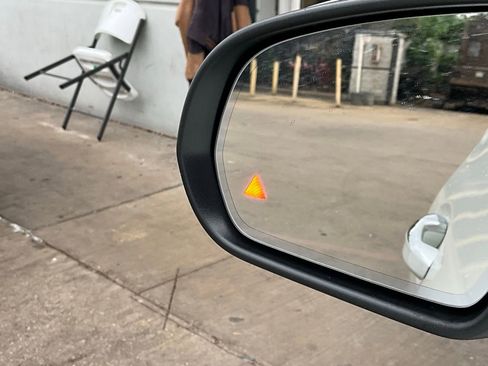 Used 2025 Mercedes-Benz GLA 250 image 20