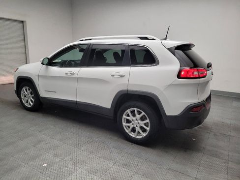 Used 2018 Jeep Cherokee Latitude image 3