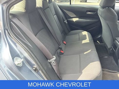 Used 2020 Toyota Corolla LE FWD image 25
