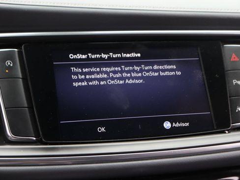 Used 2024 Buick Enclave Essence w/ Sport Touring Edition FWD image 31
