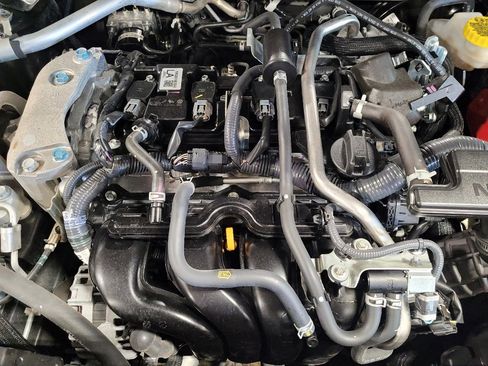 Used 2024 Nissan Sentra SV image 30