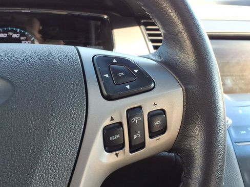 Used 2014 Ford Taurus SEL w/ Equipment Group 201A FWD image 24