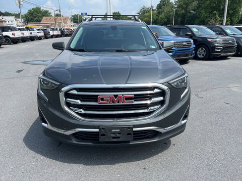 Used 2018 GMC Terrain SLT w/ Preferred Package AWD/4WD image 3
