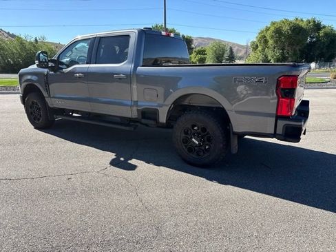 Used 2025 Ford F350 Lariat w/ Black Appearance Package AWD/4WD image 5