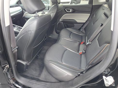 Certified 2022 Jeep Compass Limited w/ Elite Group image 20