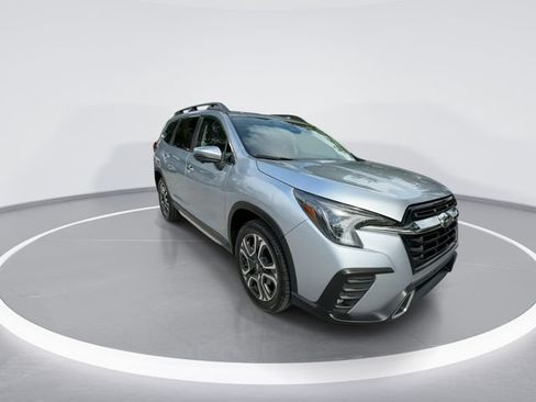 Certified 2023 Subaru Ascent Touring AWD/4WD image 2