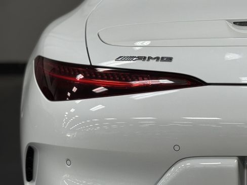 Used 2025 Mercedes-Benz SL 55 AMG 4MATIC image 12