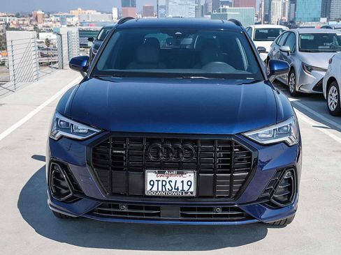 Used 2025 Audi Q3 2.0T Premium w/ Convenience Package image 2